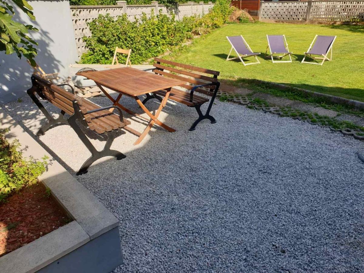 Huge Bbq Garden 2, Spacious Flat, Ac, Free Parking 2 卢布尔雅那 外观 照片